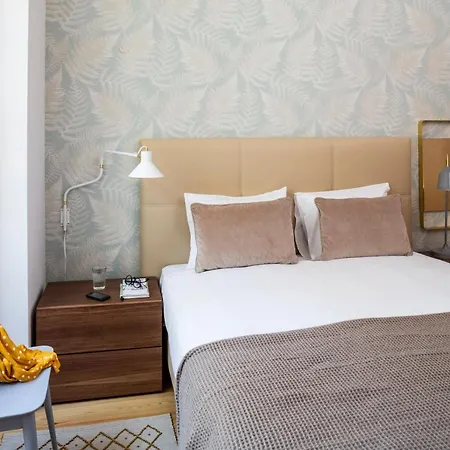 Hello Baixa Chiado *